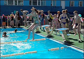 1 июня 2006 г, Барнаул   <P>Спортивный праздник среди воспитанников детских домов</P>