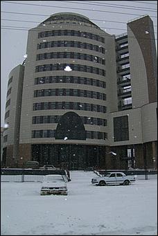 17 апреля 2008 г., Барнаул   "А снег идет..."