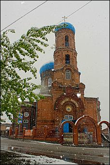 11 май 2013 г., Барнаул   Барнаул накрыл майский снег