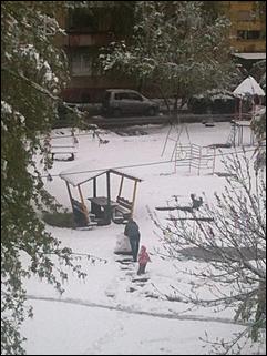 11 май 2013 г., Барнаул   Барнаул накрыл майский снег