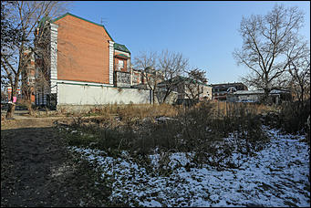 1 ноября 2017 г., Барнаул. Екатерина Смолихина   Заброшенная история: как в центре Барнаула исчезает деревянная архитектура