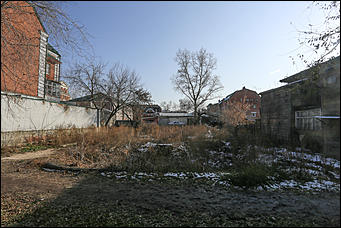 1 ноября 2017 г., Барнаул. Екатерина Смолихина   Заброшенная история: как в центре Барнаула исчезает деревянная архитектура