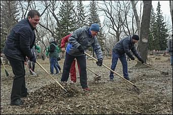    Год с Томенко. Вспоминаем, как работал губернатор Алтайского края в 2019 году