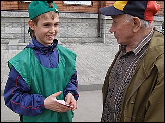 21 апреля 2011 г., Барнаул   Акция "Заботливые родители"