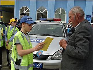 21 апреля 2011 г., Барнаул   Акция "Заботливые родители"