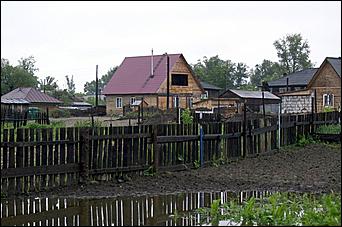 4 июня 2007 г. Затон   Вода наступает