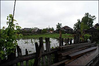 4 июня 2007 г. Затон   Вода наступает