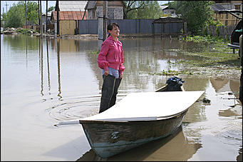 8 июня 2007 г., Барнаул   Затон: в ожидании подъема воды
