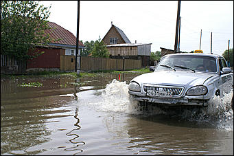 8 июня 2007 г., Барнаул   Затон: в ожидании подъема воды