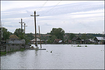8 июня 2007 г., Барнаул   Затон: в ожидании подъема воды