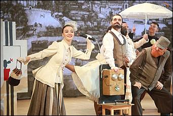 9 ноября 2019 г., Барнаул   Мир куклы: как открывали театральный фестиваль "Зазеркалье" в Барнауле