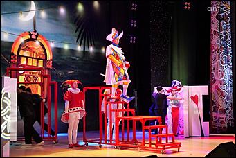 9 ноября 2019 г., Барнаул   Мир куклы: как открывали театральный фестиваль "Зазеркалье" в Барнауле