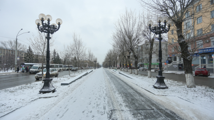 14 ноября 2017 г., Барнаул. Екатерина Смолихина   Привет, сугробы: Барнаул окончательно вступил в период "белой оккупации"