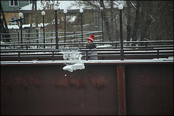 14 ноября 2017 г., Барнаул. Екатерина Смолихина   Привет, сугробы: Барнаул окончательно вступил в период "белой оккупации"