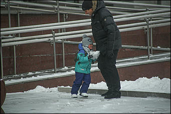 14 ноября 2017 г., Барнаул. Екатерина Смолихина   Привет, сугробы: Барнаул окончательно вступил в период "белой оккупации"