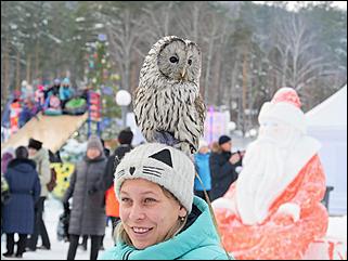 1 декабря 2019 г., Алтайский край   Вкусная еда, огненное шоу и лебеди: как прошла "Алтайская зимовка"-2019