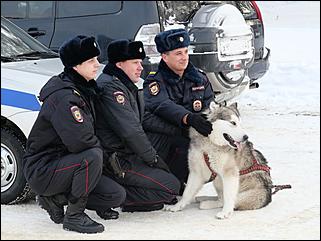 1 декабря 2019 г., Алтайский край   Вкусная еда, огненное шоу и лебеди: как прошла "Алтайская зимовка"-2019