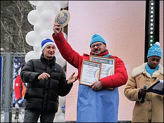 1 декабря 2019 г., Алтайский край   Вкусная еда, огненное шоу и лебеди: как прошла "Алтайская зимовка"-2019