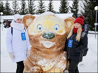 1 декабря 2019 г., Алтайский край   Вкусная еда, огненное шоу и лебеди: как прошла "Алтайская зимовка"-2019