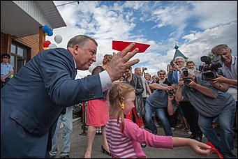 22 июнь 2016 г., Барнаул © Амител Вячеслав Мельников   Фоторепортаж с открытия культурного центра имени В. Золотухина  