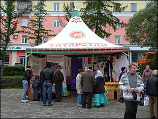 31 август 2013 г., Барнаул   Выставка цветов и Фестиваль национальных культур