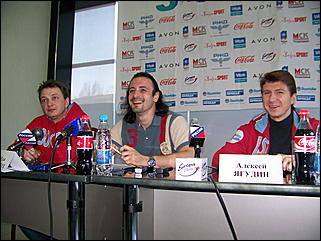 Фоторепортаж   Ледовое шоу "Звезды на льду" в Барнауле