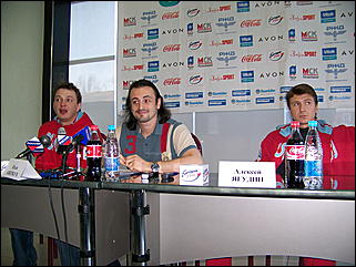 Фоторепортаж   Ледовое шоу "Звезды на льду" в Барнауле