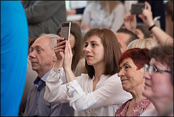 25.06.2017    Смех и слезы. Как в Барнауле прошли "последние звонки"?