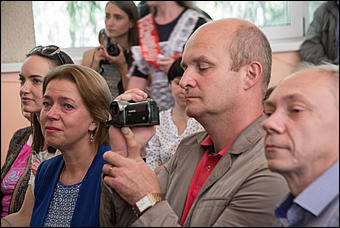 25.06.2017    Смех и слезы. Как в Барнауле прошли "последние звонки"?
