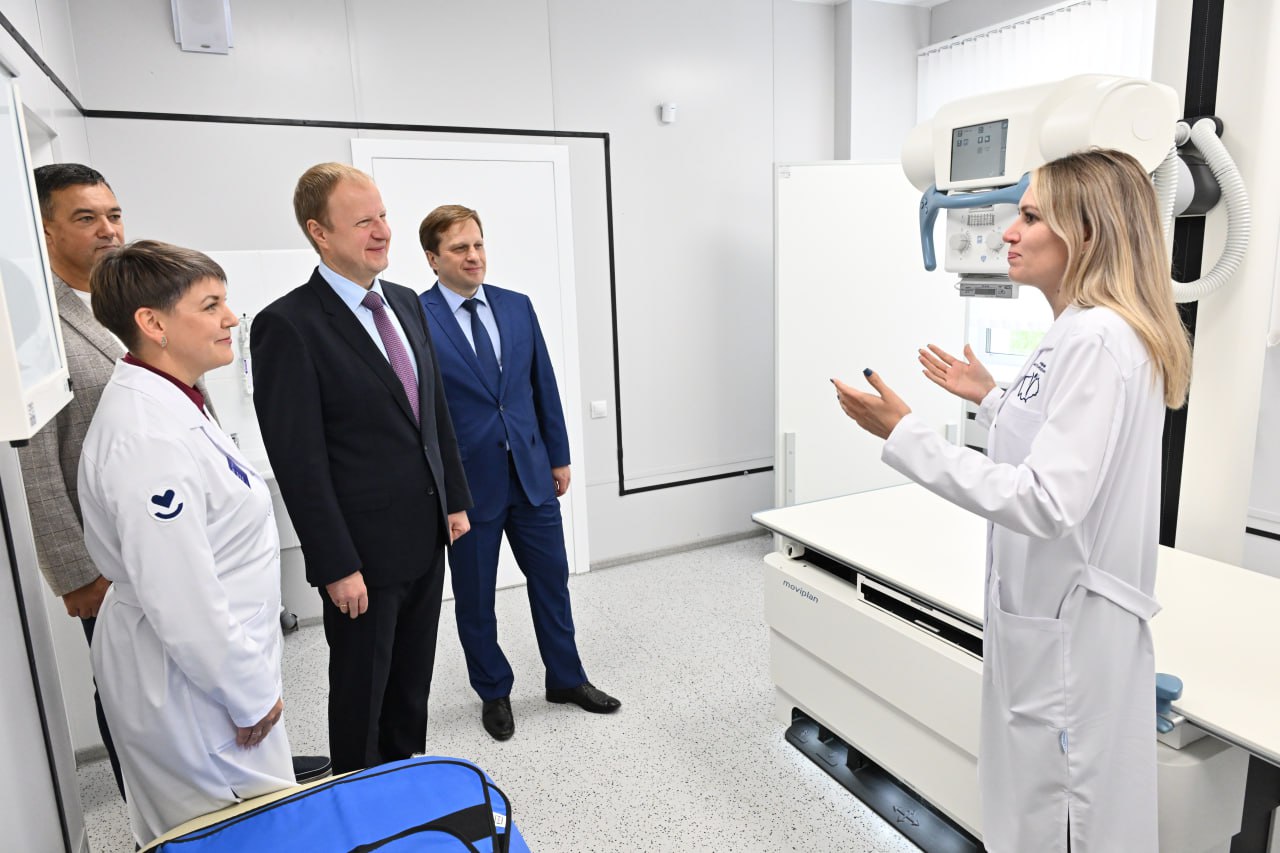 Открытие поликлиники в Ребрихе / Фото: правительство Алтайского края / Антон Червяков