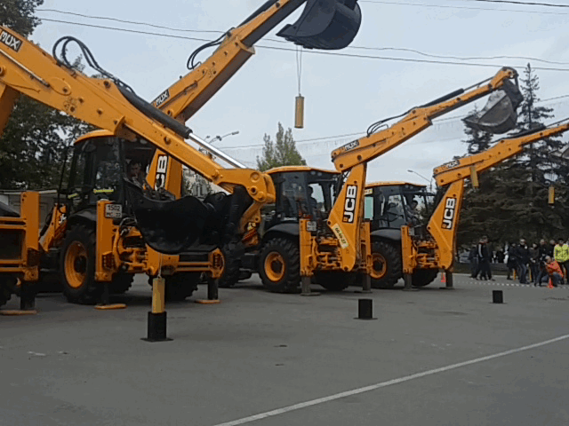 Экскаватор барнаул. Экскаватор барнаул. Экскаватор барнаул. Ек-14-20. Мини экскаватор на автомобильном шасси.