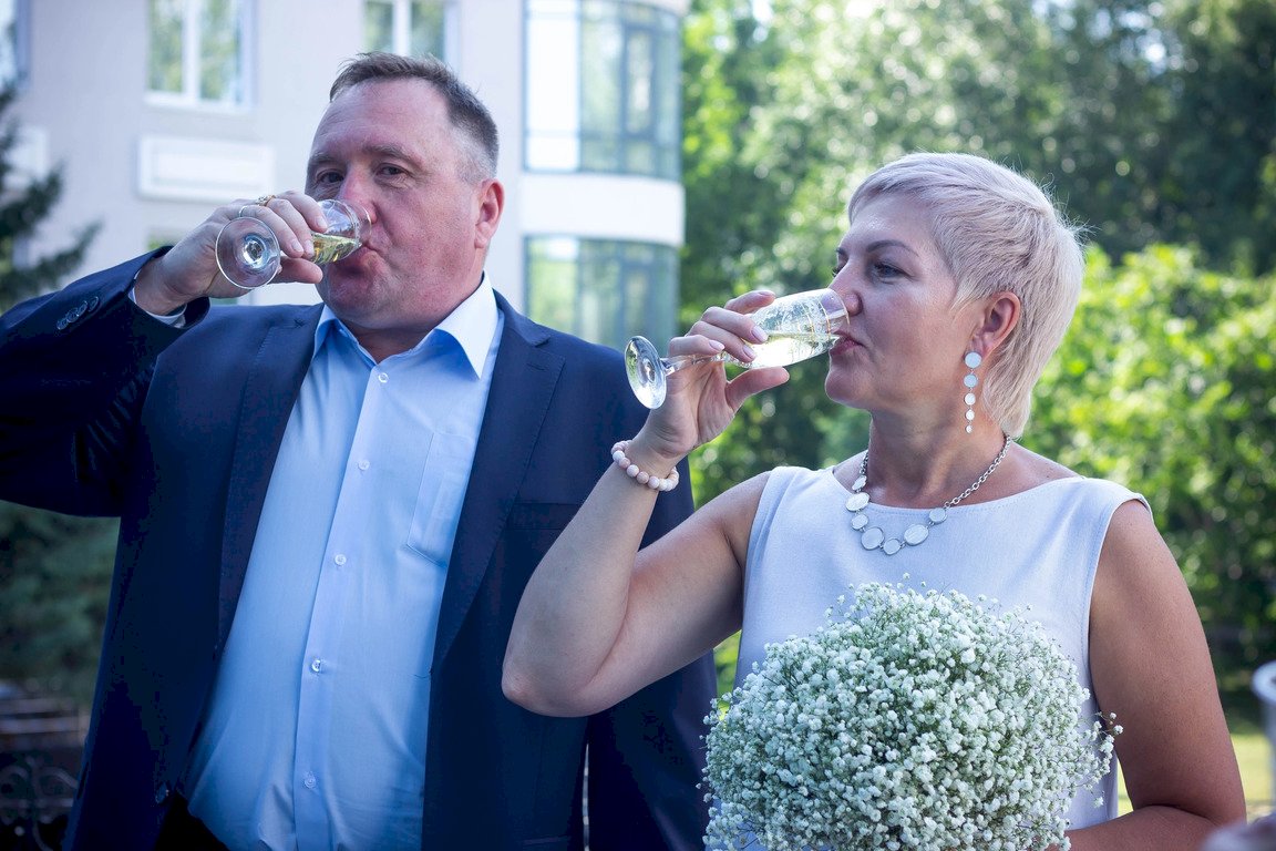 Опять выйти замуж. Политики и их жены. Качановский снова женился.