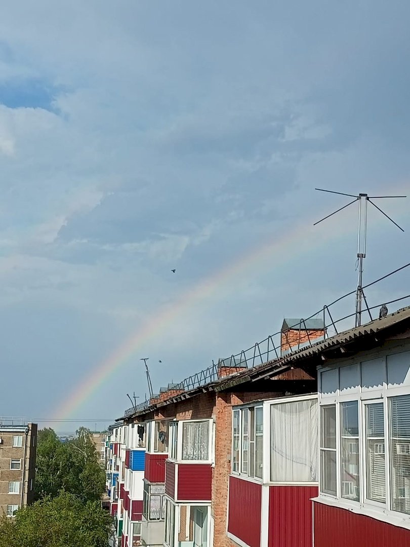Двойная радуга над Камнем-на-Оби. Фото: vk.com/izvestiy_kamen