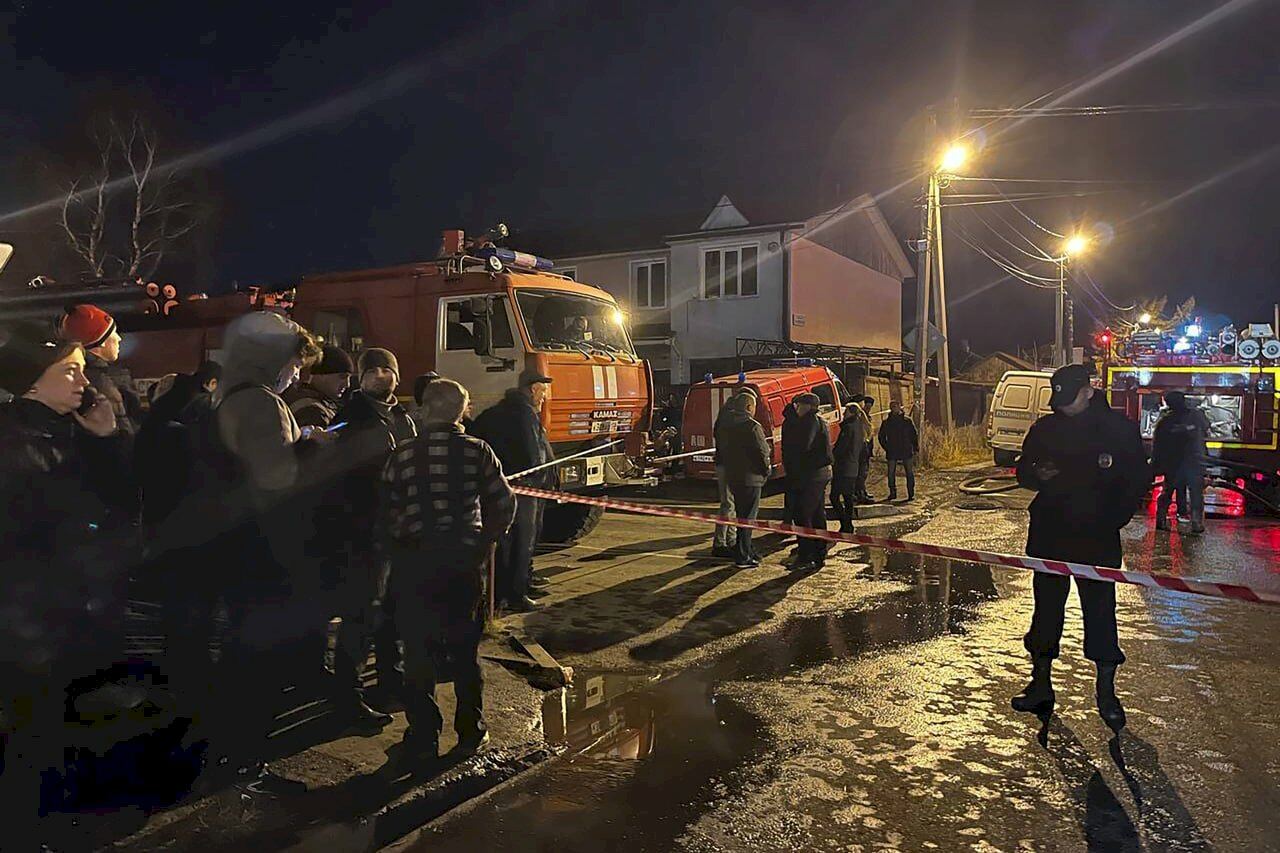 23 октябрь новости. Катастрофа в Иркутске. В Иркутске упал самолет 2022. Самолет упал на жилые дома в Иркутске.